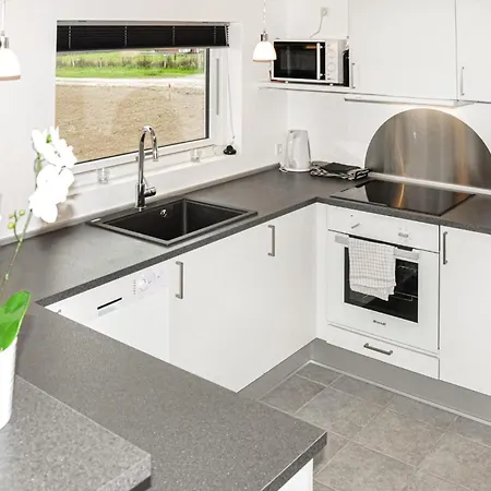 Awesome Home In Sydals With Kitchen Skovby (Syddanmark)